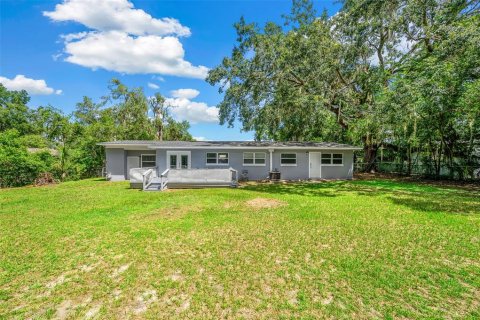 House in Gainesville, Florida 3 bedrooms, 160.16 sq.m. № 1887104 - photo 26