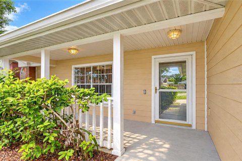 Casa en venta en New Port Richey, Florida, 3 dormitorios, 150.5 m2 № 2405174 - foto 8