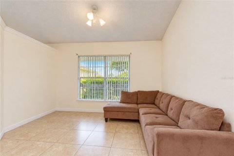 Casa en venta en New Port Richey, Florida, 3 dormitorios, 150.5 m2 № 2405174 - foto 24