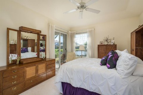 Casa en venta en Oldsmar, Florida, 4 dormitorios, 225.75 m2 № 1574591 - foto 15