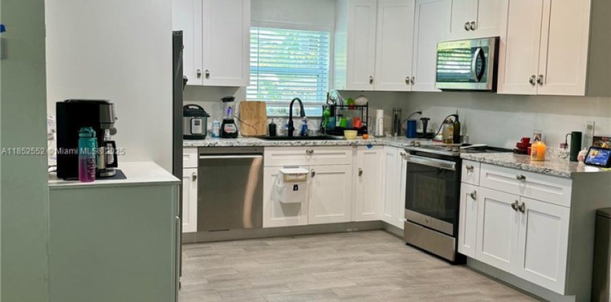 Villa ou maison à Deerfield Beach, Floride 3 chambres, 134.71 m2 № 1858852