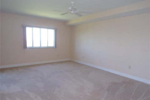 Condo in Punta Gorda, Florida, 3 bedrooms  № 2209911 - photo 22