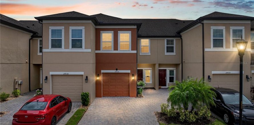 Touwnhouse à Wesley Chapel, Floride 2 chambres, 157.93 m2 № 1902985