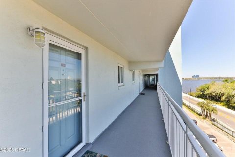 Купить кондоминиум в Дейтона-Бич, Флорида 5 комнат, 104.52м2, № 1629055 - фото 17