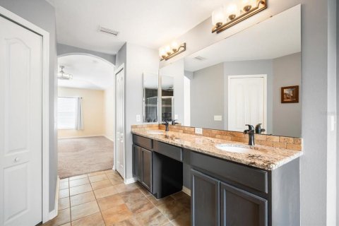 Casa en venta en Riverview, Florida, 4 dormitorios, 226.12 m2 № 1907691 - foto 23