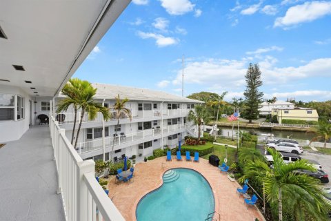Condo in Fort Lauderdale, Florida, 1 bedroom № 2260450 - photo 25