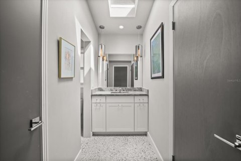 Casa en venta en Maitland, Florida, 4 dormitorios, 198.44 m2 № 1894100 - foto 24