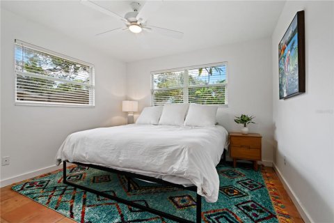 Villa ou maison à louer à Sarasota, Floride: 2 chambres, 119.47 m2 № 1840647 - photo 22