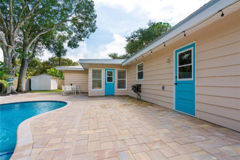 Villa ou maison à louer à Sarasota, Floride: 2 chambres, 119.47 m2 № 1840647 - photo 26