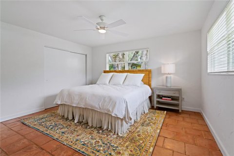Villa ou maison à louer à Sarasota, Floride: 2 chambres, 119.47 m2 № 1840647 - photo 19