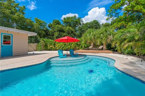Villa ou maison à louer à Sarasota, Floride: 2 chambres, 119.47 m2 № 1840647 - photo 18