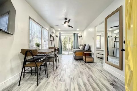 Appartement à louer à Orlando, Floride: 1 chambre, 60.39 m2 № 553237 - photo 2