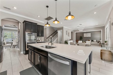 Villa ou maison à vendre à Winter Garden, Floride: 5 chambres, 362.04 m2 № 2210699 - photo 8