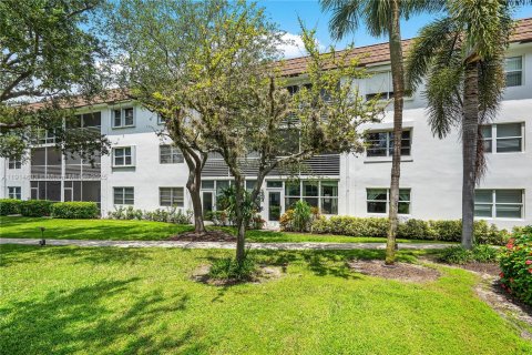 Copropriété à louer à Lauderdale-by-the-Sea, Floride: 2 chambres, 97.45 m2 № 1970103 - photo 27