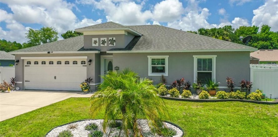 Casa en Palm Coast, Florida 3 dormitorios, 138.52 m2 № 1801494
