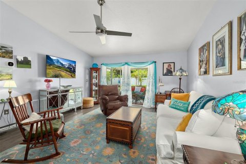 Casa en venta en Palm Coast, Florida, 3 dormitorios, 138.52 m2 № 1801494 - foto 14
