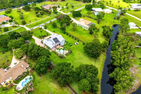 Casa en venta en Palm City, Florida, 4 dormitorios, 379.04 m2 № 2241899 - foto 6
