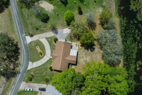 Villa ou maison à vendre à Inverness, Floride: 3 chambres, 158.86 m2 № 2142221 - photo 8