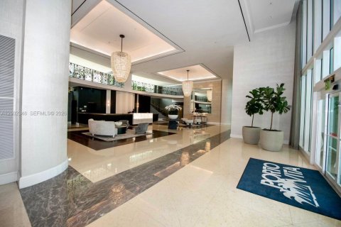 Condo in Aventura, Florida, 2 bedrooms  № 2067812 - photo 26