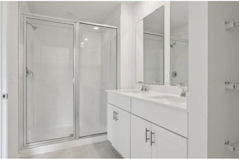 Touwnhouse à vendre à Clermont, Floride: 3 chambres, 137.96 m2 № 2423986 - photo 7