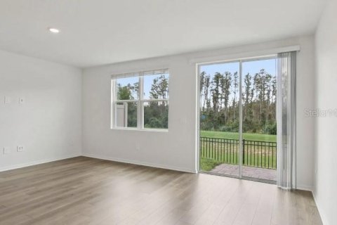 Touwnhouse à vendre à Clermont, Floride: 3 chambres, 137.96 m2 № 2423986 - photo 4