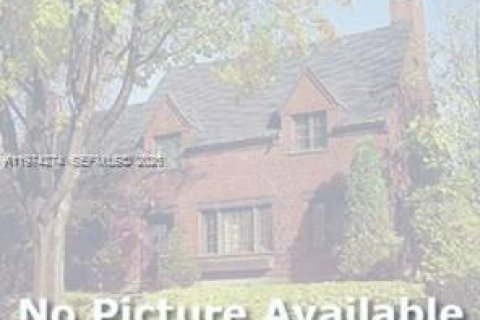 Коммерческая недвижимость в Локсахатчи-Гроувс, Флорида № 2035885