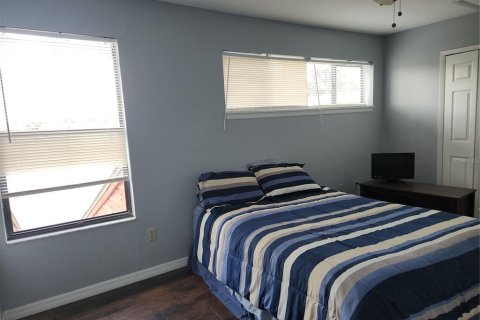 Townhouse in Orlando, Florida 2 bedrooms, 102.75 sq.m. № 1533257 - photo 14