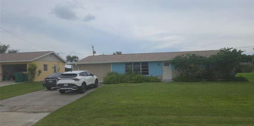 Casa en Port Charlotte, Florida 2 dormitorios, 110.37 m2 № 1915092