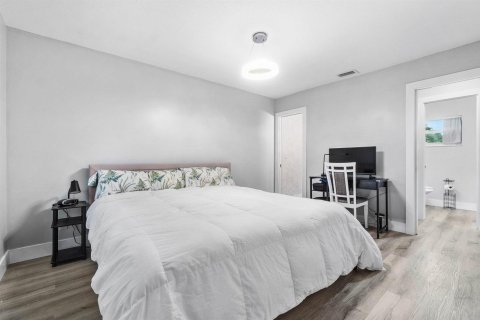 Condo in West Palm Beach, Florida, 1 bedroom  № 2368563 - photo 18