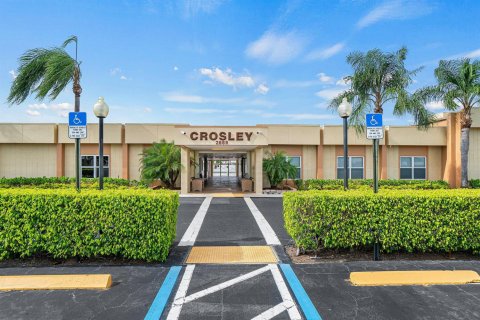 Condo in West Palm Beach, Florida, 1 bedroom  № 2368563 - photo 30
