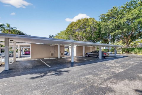 Condo in Boca Raton, Florida, 2 bedrooms № 2007373 - photo 24