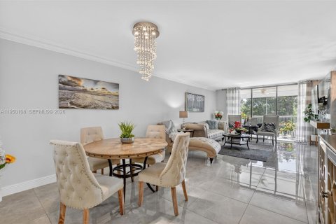 Condo in Boca Raton, Florida, 2 bedrooms № 2007373 - photo 5