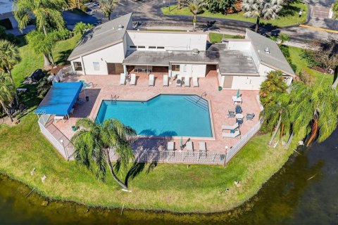 Condo in Boca Raton, Florida, 2 bedrooms № 2007373 - photo 27