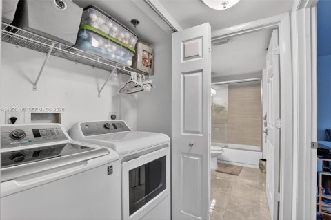 Condo in Boca Raton, Florida, 2 bedrooms № 2007373 - photo 11