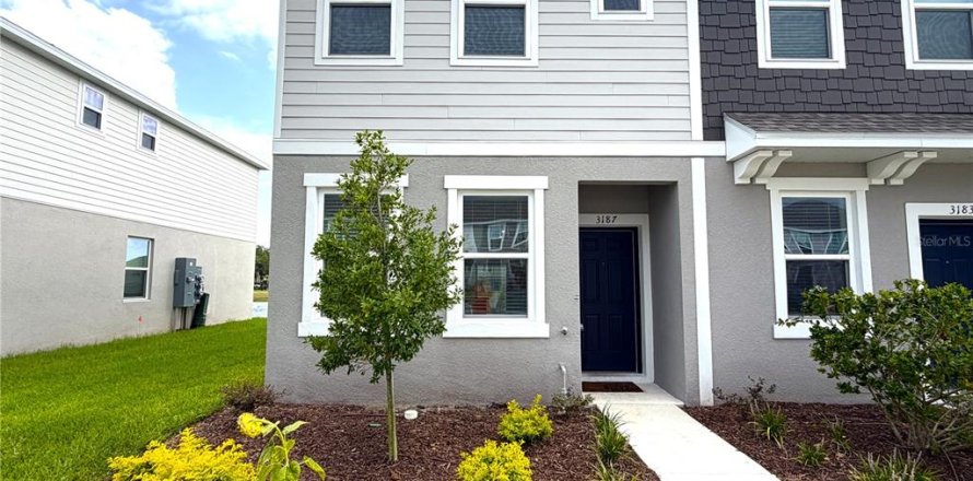 Townhouse in Poinciana, Florida 2 bedrooms, 116.59 sq.m. № 2198521