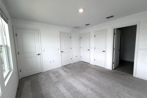 Townhouse in Poinciana, Florida 2 bedrooms, 116.59 sq.m. № 2198521 - photo 10