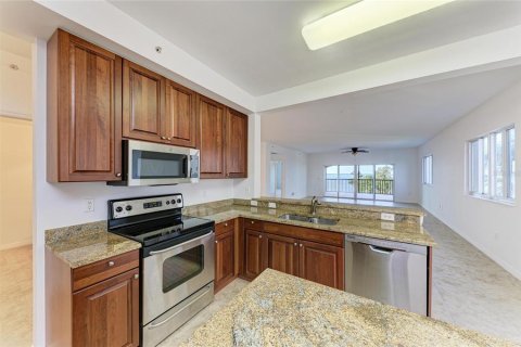Condo in Punta Gorda, Florida, 3 bedrooms  № 1569844 - photo 18