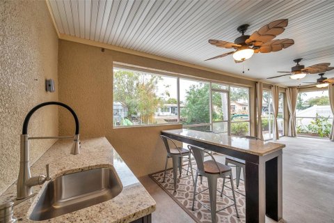 Villa ou maison à vendre à Palm Harbor, Floride: 4 chambres, 194.54 m2 № 2417002 - photo 24