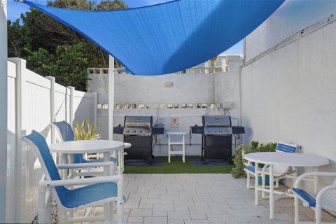 Condo in New Smyrna Beach, Florida, 2 bedrooms  № 2234793 - photo 27