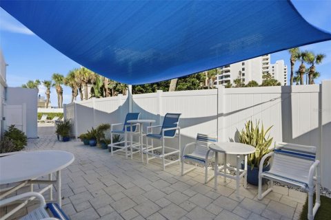 Condo in New Smyrna Beach, Florida, 2 bedrooms  № 2234793 - photo 28