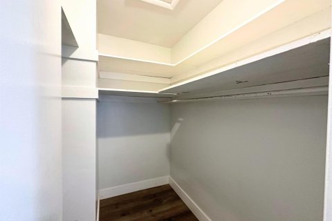 Touwnhouse à louer à Fort Lauderdale, Floride: 1 chambre, 515.05 m2 № 2154575 - photo 3