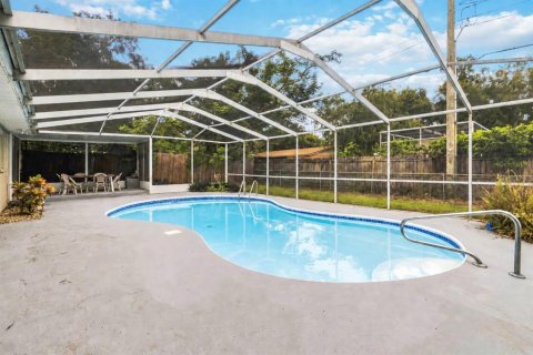 Villa ou maison à vendre à Tampa, Floride: 3 chambres, 117.06 m2 № 2405298 - photo 13
