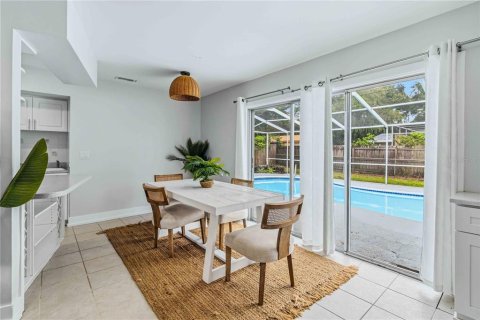 Villa ou maison à vendre à Tampa, Floride: 3 chambres, 117.06 m2 № 2405298 - photo 4