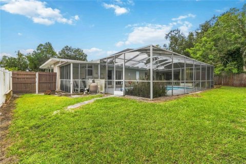 Villa ou maison à vendre à Tampa, Floride: 3 chambres, 117.06 m2 № 2405298 - photo 16