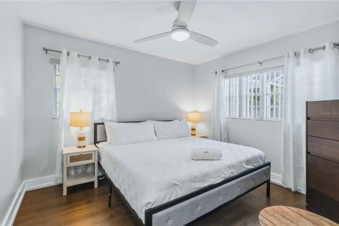 Villa ou maison à vendre à Tampa, Floride: 3 chambres, 117.06 m2 № 2405298 - photo 10