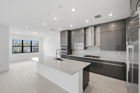 Купить виллу или дом в Лейк-Уорт, Флорида 6 комнат, 433.39м2, № 2088081 - фото 7