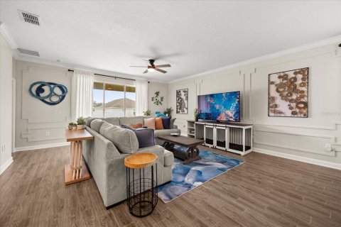 House in Winter Garden, Florida 4 bedrooms, 252.88 sq.m. № 1846499 - photo 7