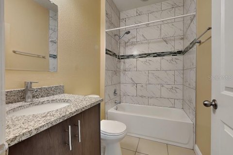 House in Ocala, Florida 4 bedrooms, 146.79 sq.m. № 2258288 - photo 16
