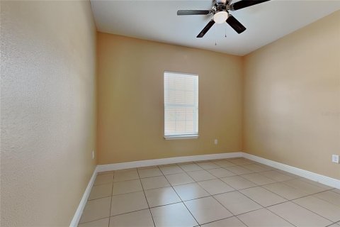 House in Ocala, Florida 4 bedrooms, 146.79 sq.m. № 2258288 - photo 9