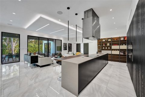 Villa ou maison à louer à Miami, Floride: 6 chambres, 331.48 m2 № 1818362 - photo 20
